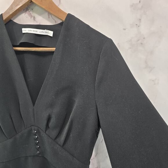 & Other Stories Dress Womens 6 Small Black Mini Skater Button V Plested Quarter - Picture 13 of 14